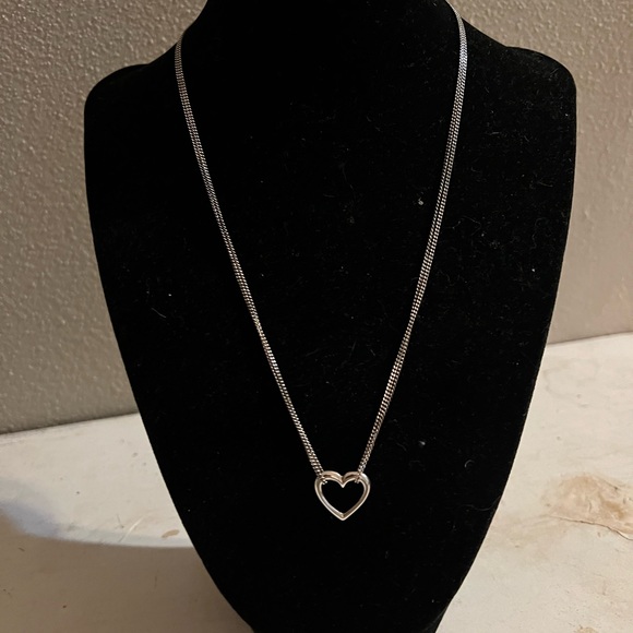 Giani Bernini 🌟HP🌟 Sterling Silver Heart Necklace - Picture 2 of 4